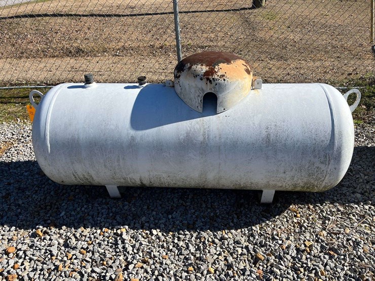 120-gallon-propane-tank-image-1