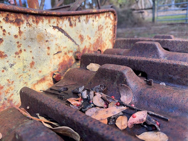 caterpillar-2-ton-crawler-image-28