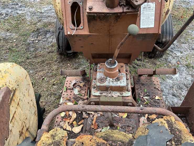 minneapolis-moline-jet-star-3-image-15