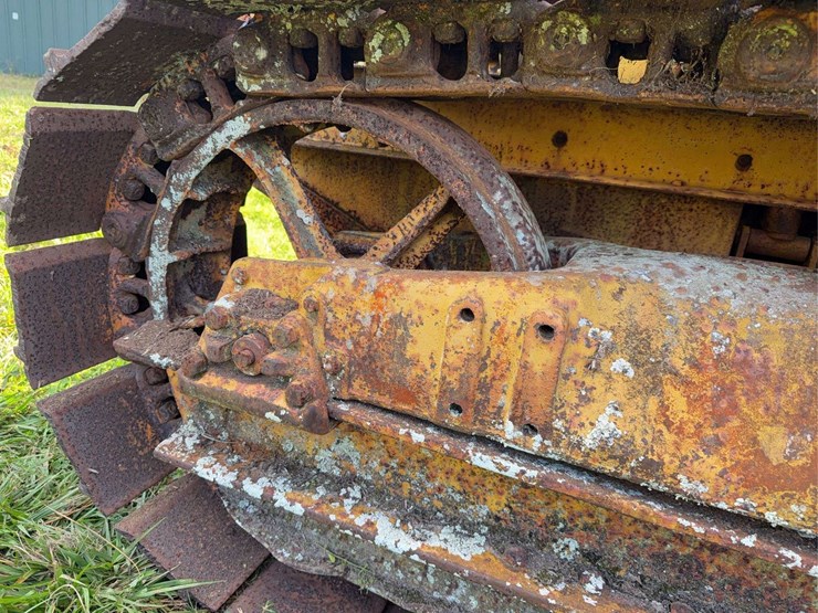 caterpillar-diesel-thirty-five-image-11