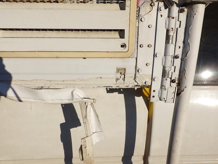 1998-chevrolet-2500-image-45