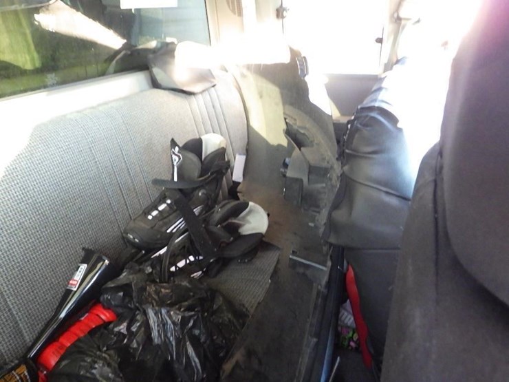 1998-chevrolet-2500-image-24