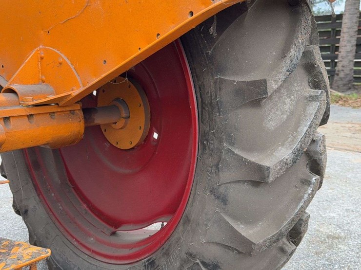 minneapolis-moline-ztu-image-30