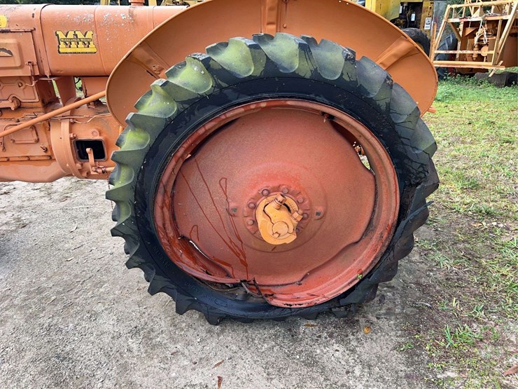 minneapolis-moline-ztu-image-51