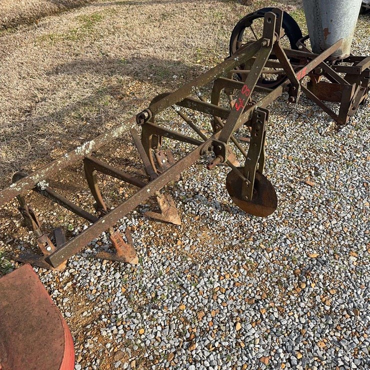 Dearborn 2 Row Stiff Shank Cultivator
