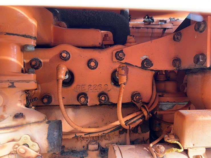 minneapolis-moline-ztu-image-28