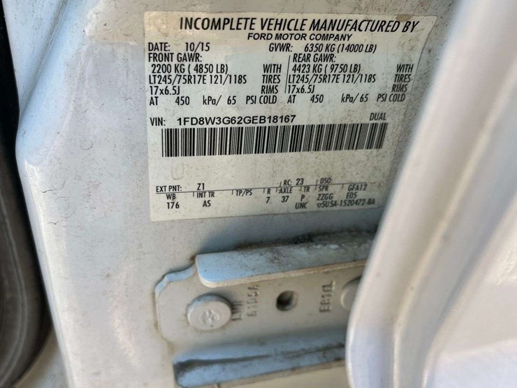 2016-ford-f350-image-15