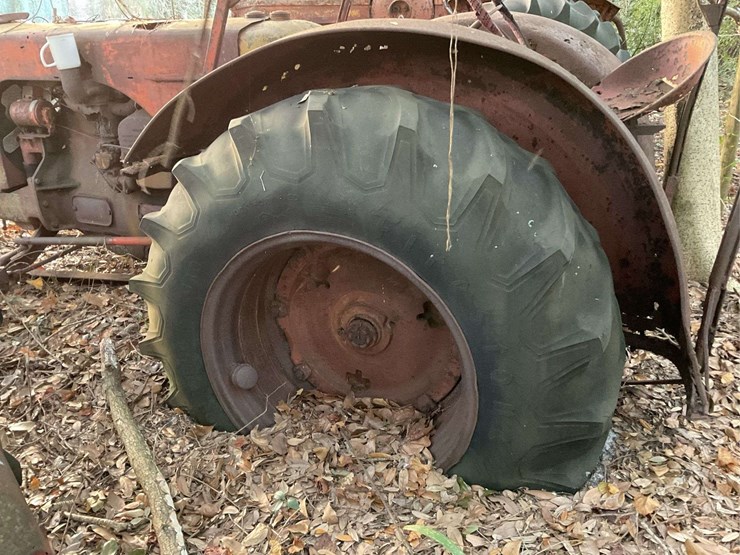 case-parts-tractor-image-12