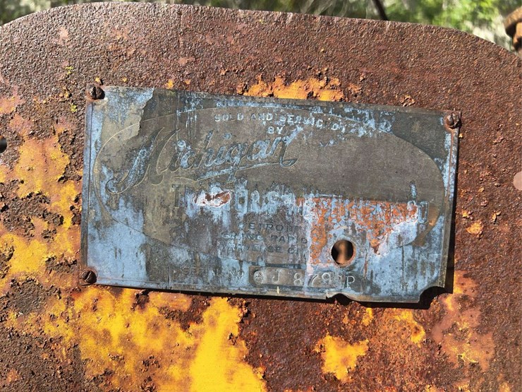 caterpillar-r2-image-53