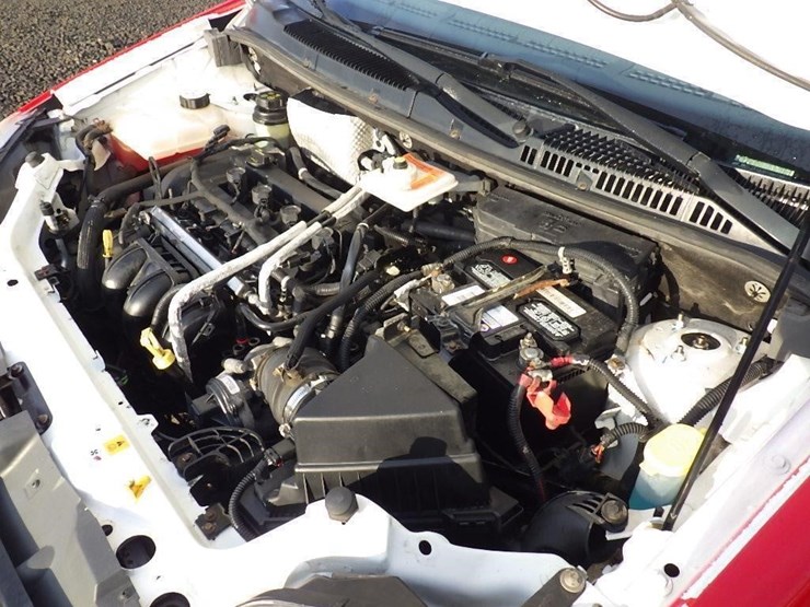 2013-ford-transit-connect-image-11