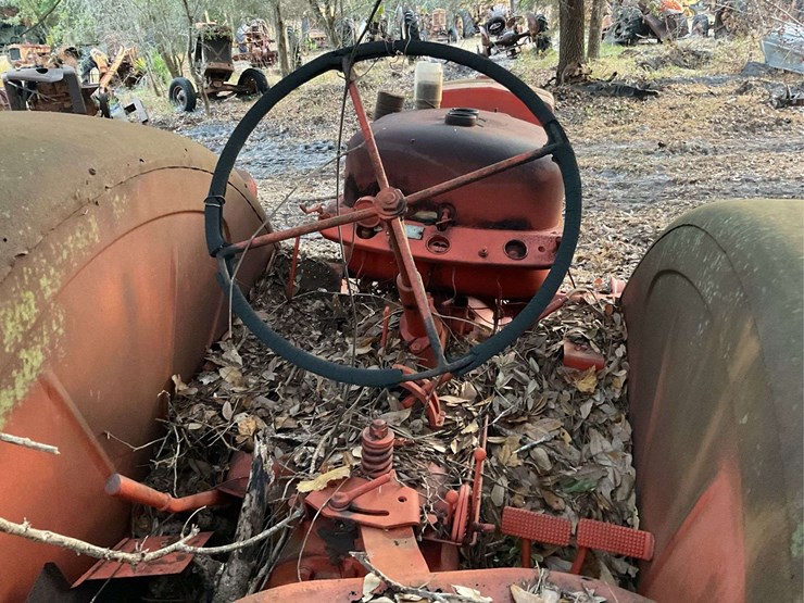 j-i-case-la-image-15