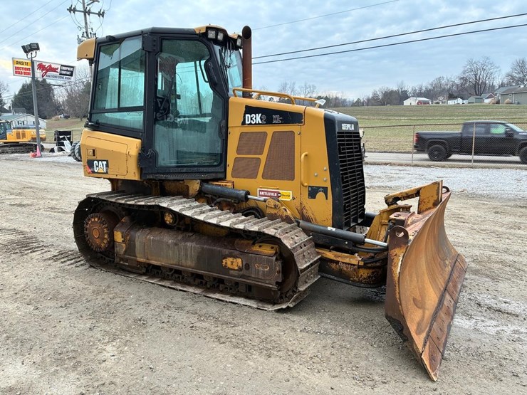 caterpillar-d3k2-xl-image-6