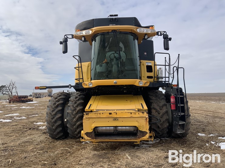 2011-new-holland-cr9080-image-2