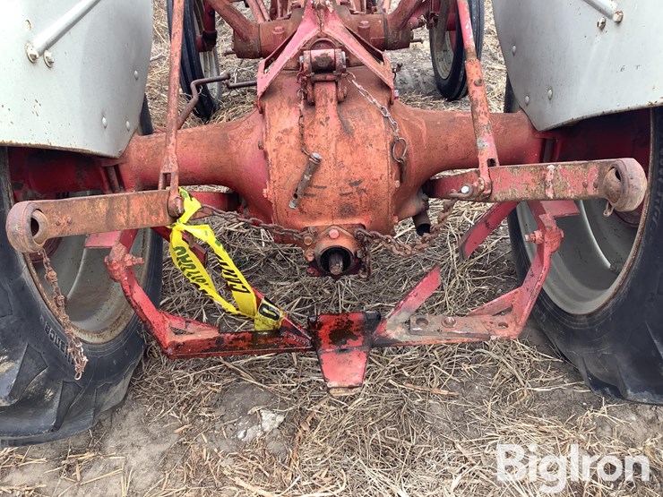 ford-tractor-image-9