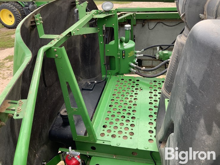 2009-john-deere-9570-sts-image-18