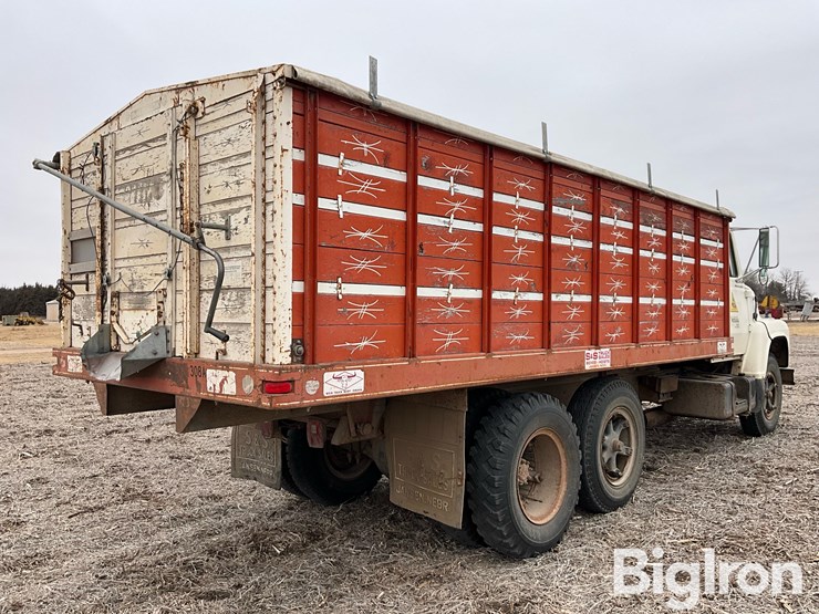 1979-ford-ln700-image-5