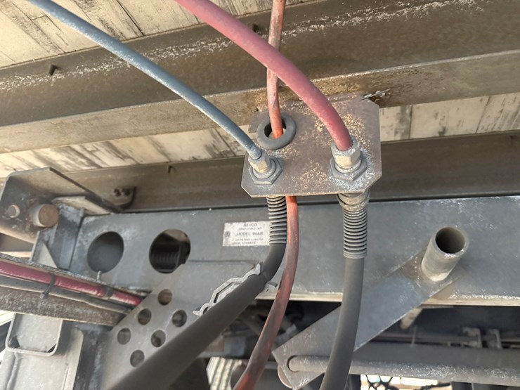 2005-great-dane-53-image-12