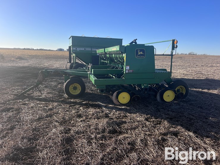 john-deere-750-image-8