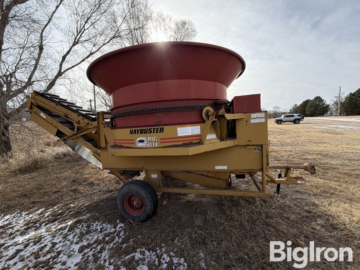 1995-haybuster-h1000-image-4