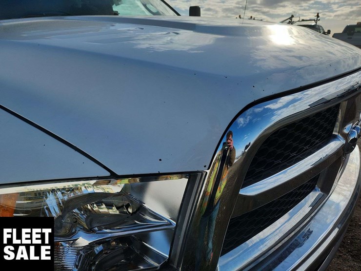 2013-ram-3500-slt-image-38