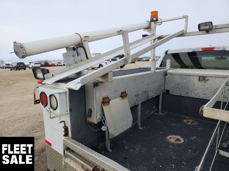 2019-ford-f350-image-29