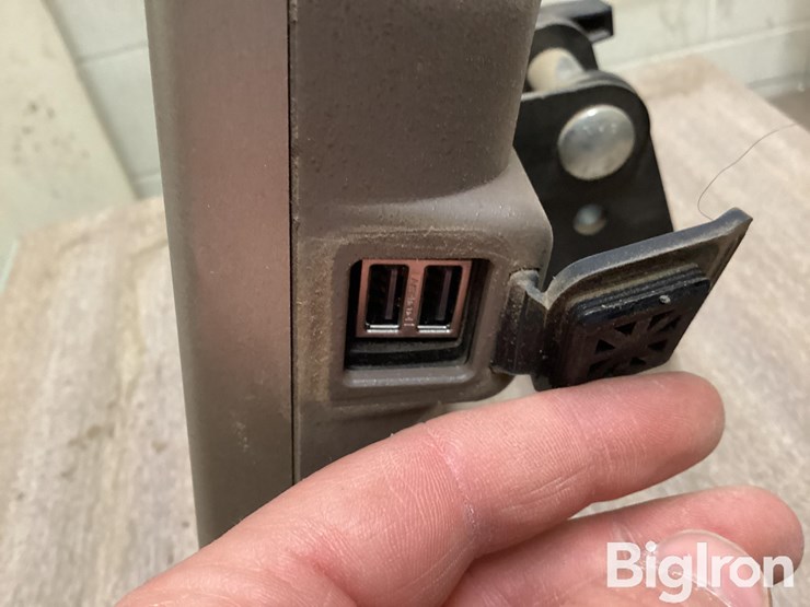 2004-john-deere-greenstar-3-image-11