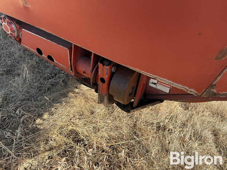 1995-hesston-8400-image-15