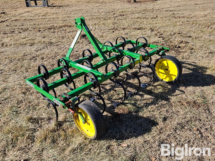 2016-frontier-pc1072-image-7