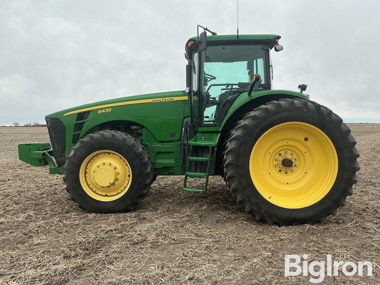 2007-john-deere-8430-image-8
