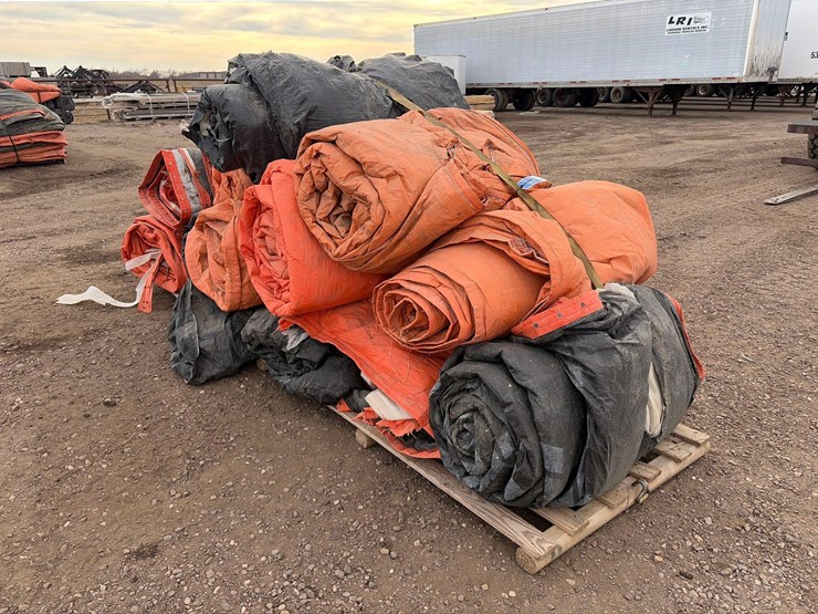 assortment-of-concrete-blankets-image-2