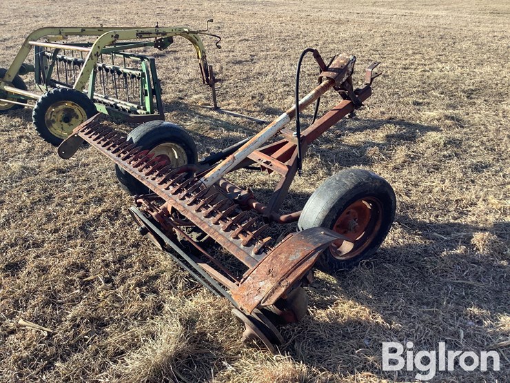 international-1100-image-5