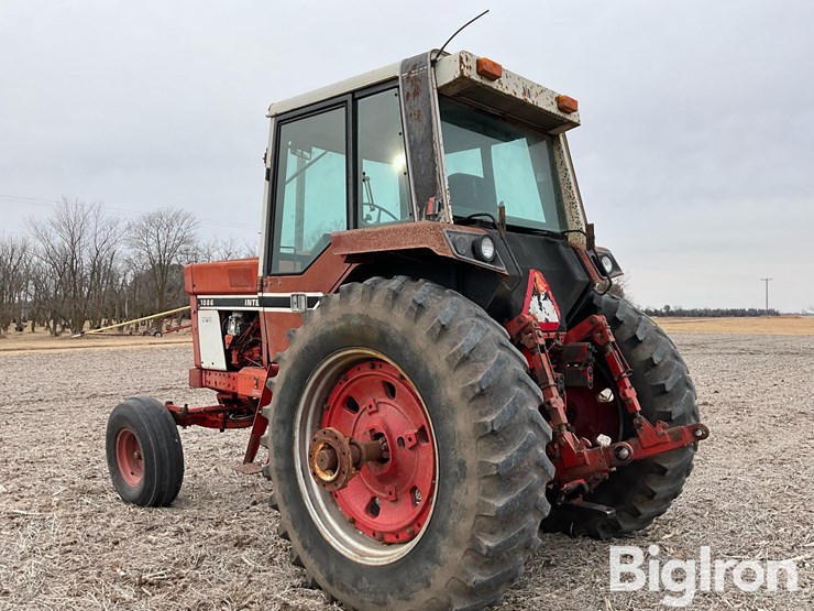 1977-international-1086-image-7