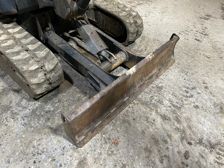 2018-bobcat-e32i-image-9