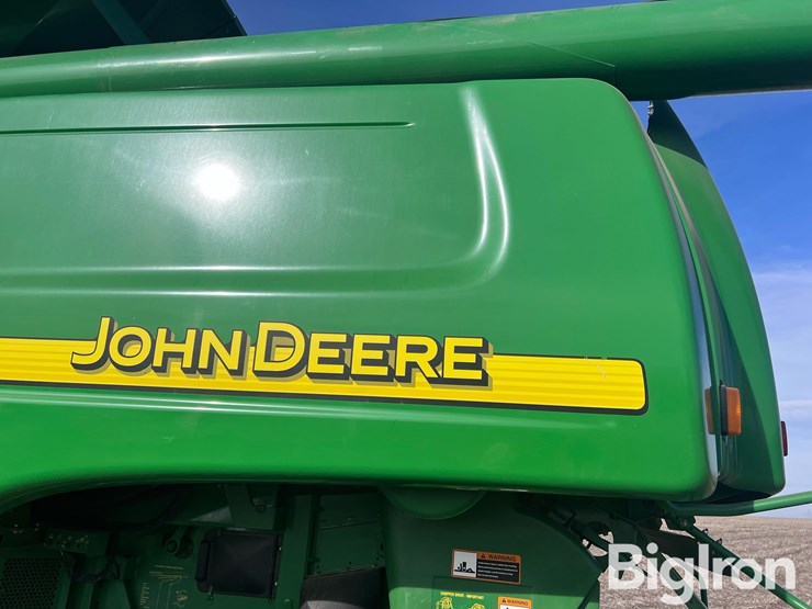 2005-john-deere-9660-sts-image-10