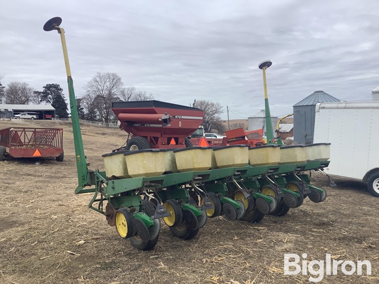 john-deere-7000-image-7