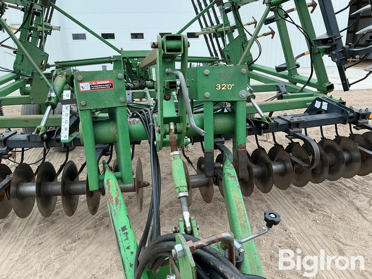 john-deere-726-image-9