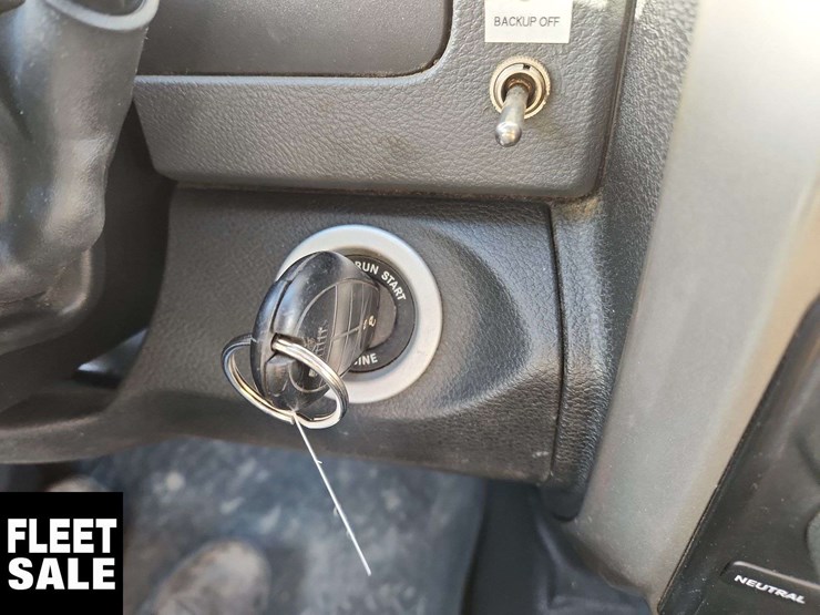 2013-ram-3500-slt-image-9