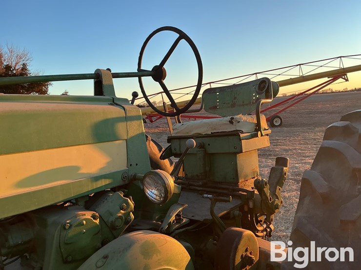 1958-john-deere-620-image-17