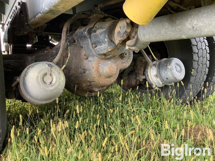 1998-international-4900-image-13