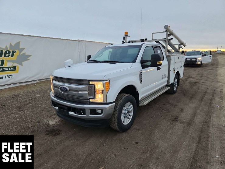 2017-ford-f350-image-1