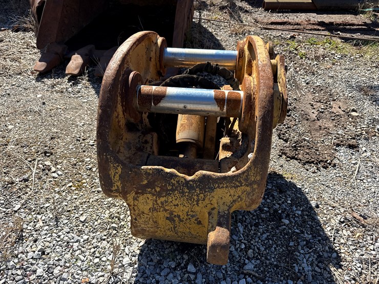 caterpillar-328d-image-109