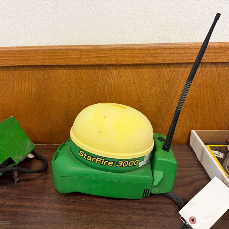 JOHN DEERE STARFIRE 3000