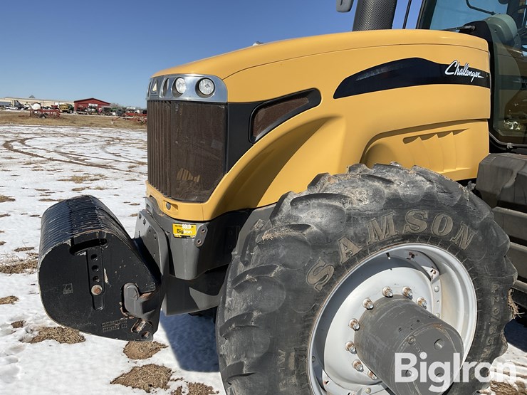 2012-challenger-mt685d-image-11