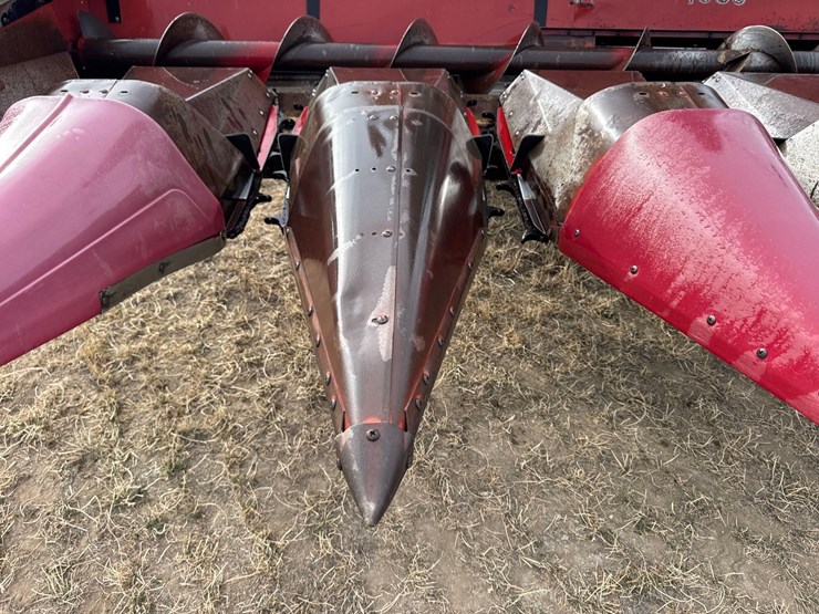 case-ih-1083-image-25