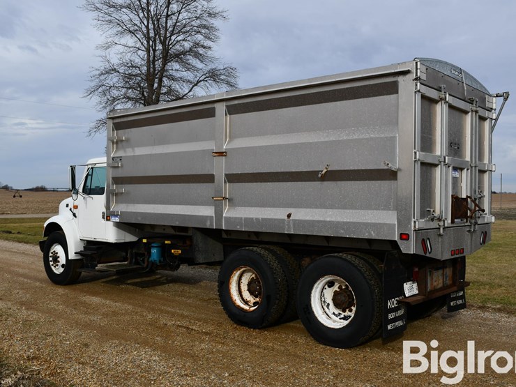 1994-international-4900-image-7