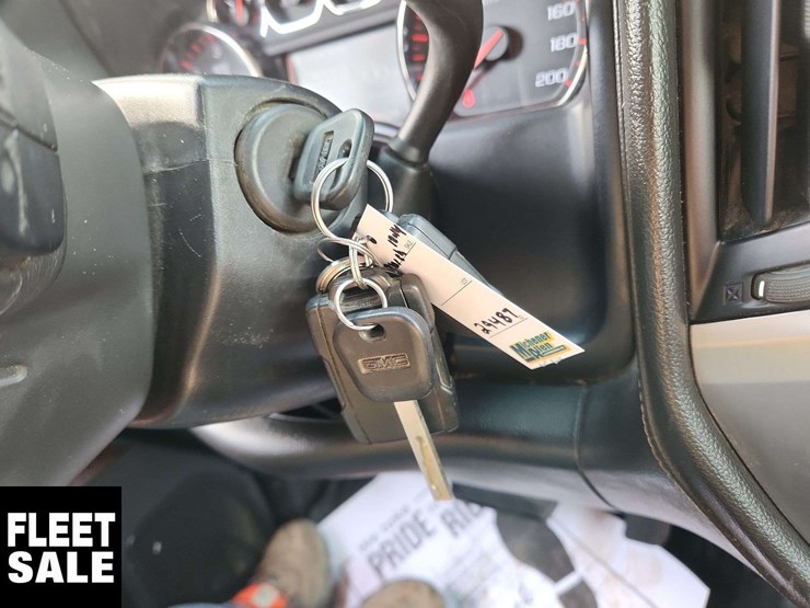 2015-gmc-sierra-3500hd-image-9