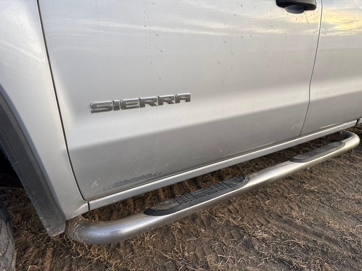 2014-gmc-sierra-1500-image-10
