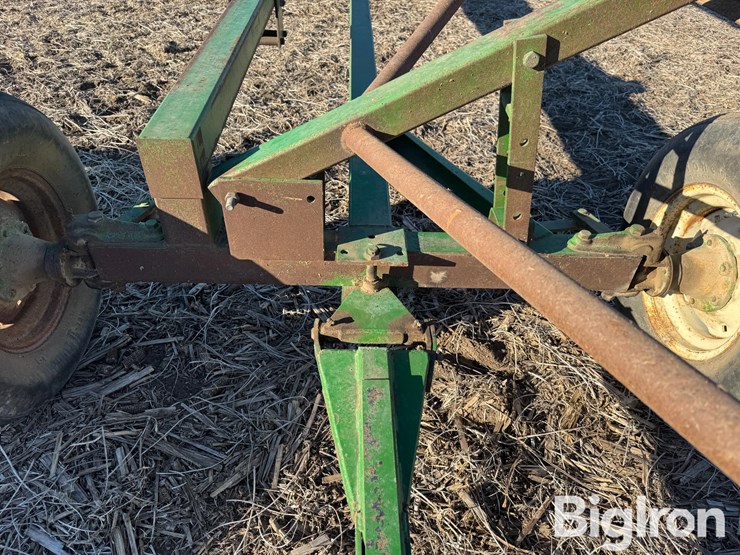 john-deere-35-image-11