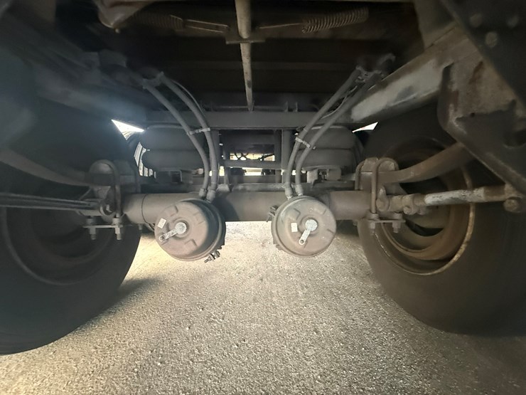 2005-great-dane-53-image-13