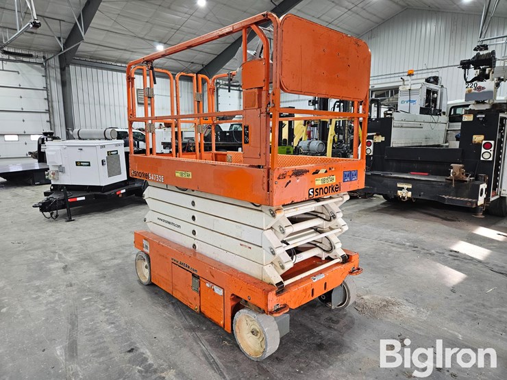 2017-snorkel-s4732e-image-3